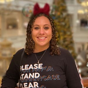 Meet your Posher, Hannah